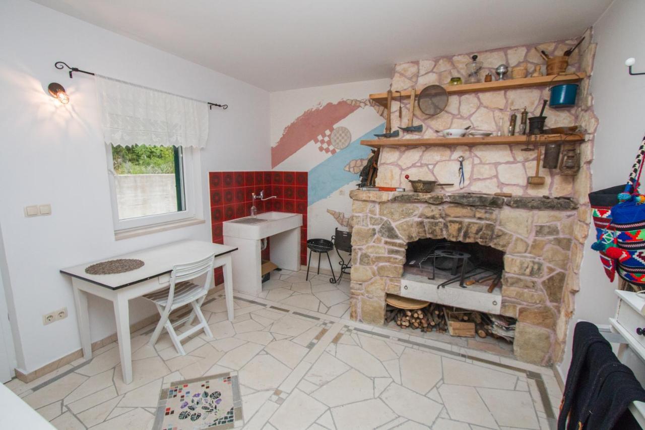 Kuca Za Odmor Maka Villa Kučiće Exteriör bild