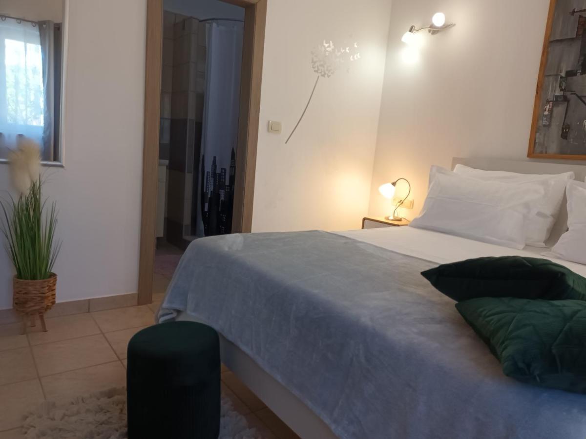 Kuca Za Odmor Maka Villa Kučiće Exteriör bild