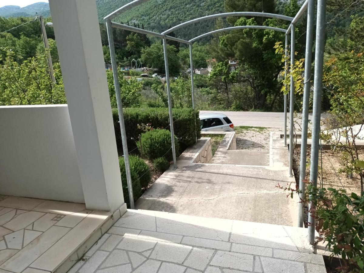 Kuca Za Odmor Maka Villa Kučiće Exteriör bild