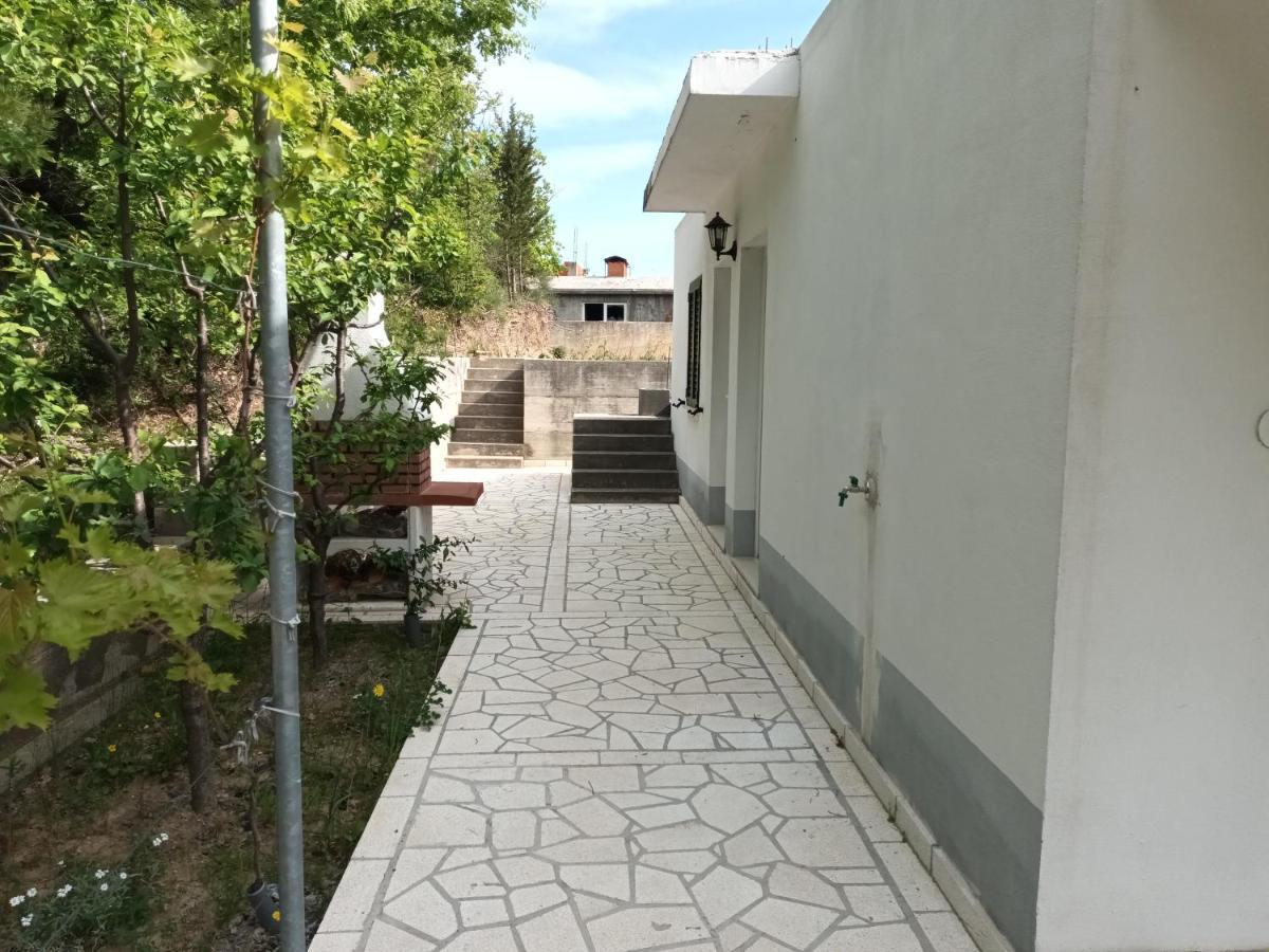 Kuca Za Odmor Maka Villa Kučiće Exteriör bild